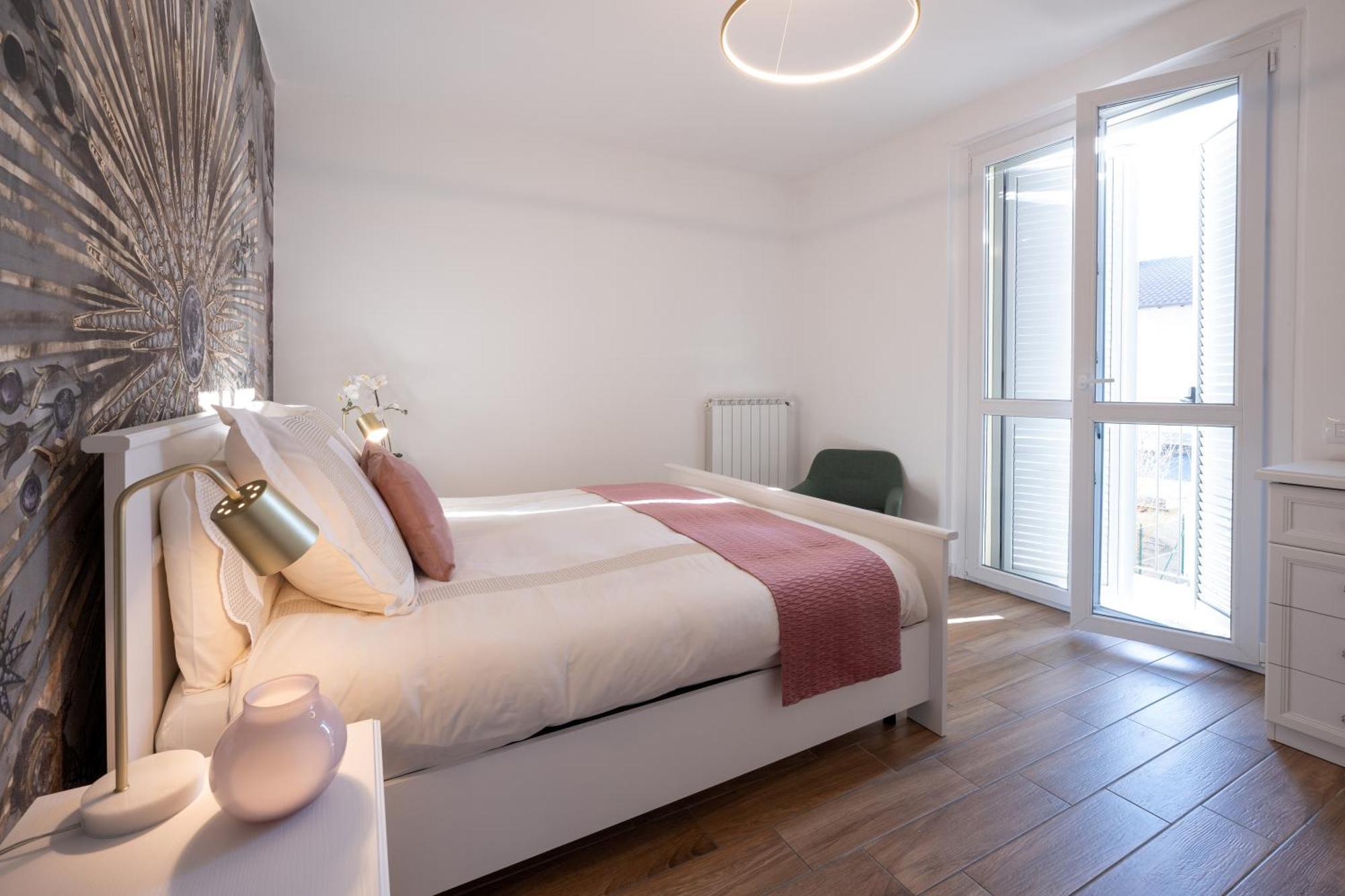 Appartement Lora Diamond ,free Parking, Self Check In,3 *